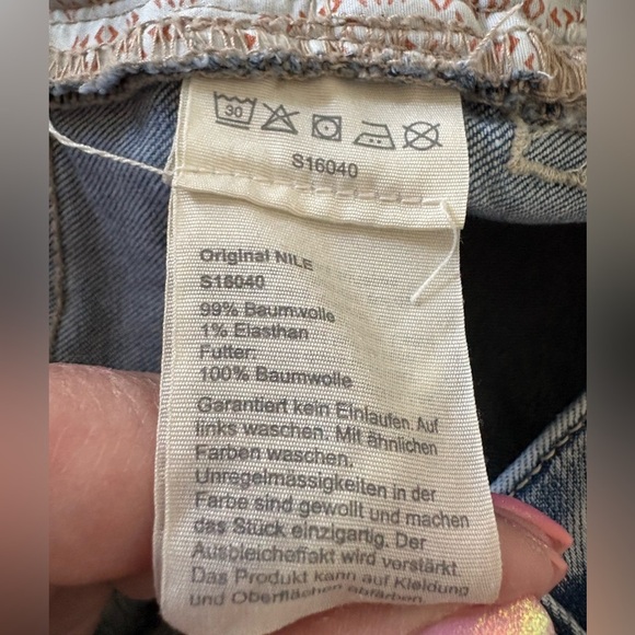 Women’s Light Blue Embroidered Jeans - Picture 5 of 6